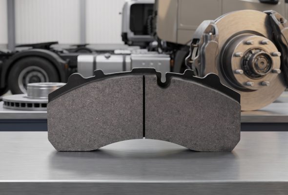 Можете ли вы предоставить действительные сертификаты ECE R90 и протоколы испытаний для конкретных артикулов тормозных колодок, которые я планирую купить?